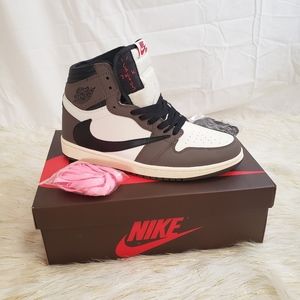 Air jordan 1 Retro Travis Scott